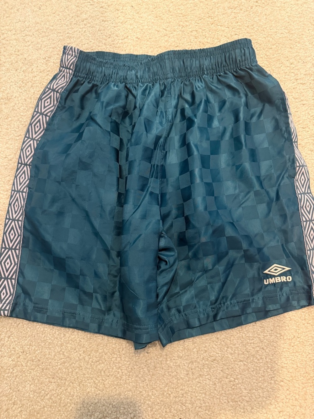 Umbro Men’s Teal Checker Athletic Shorts with Patterned Side Panels